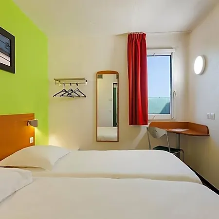 Hotel Enzo En Champagne 2*