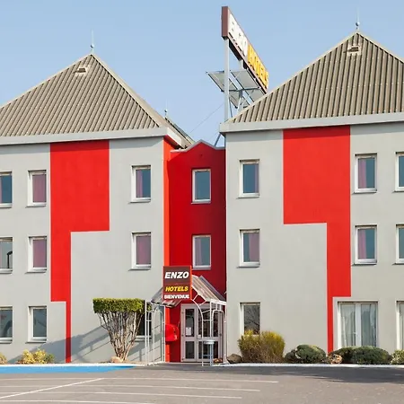 Hotel Enzo Chalons En Champagne 2*