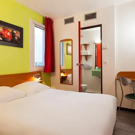 Enzo Chalons En Champagne Hotel