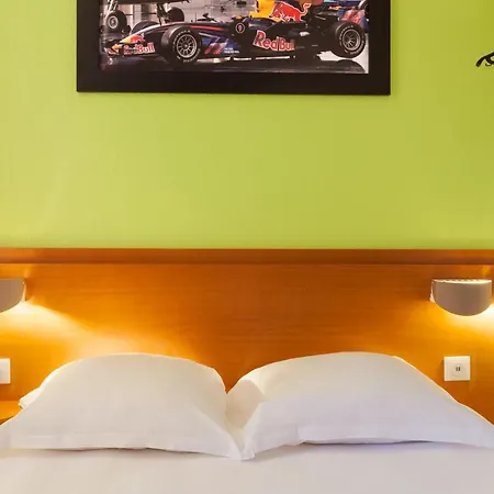 Hotel Enzo Chalons En Champagne 2*