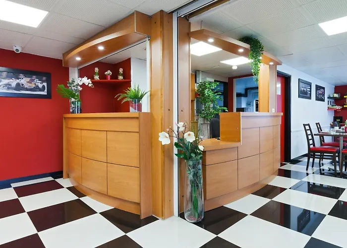 Enzo En Champagne Hotel