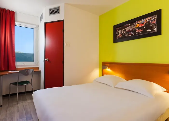 Hotel Enzo En Champagne 2*